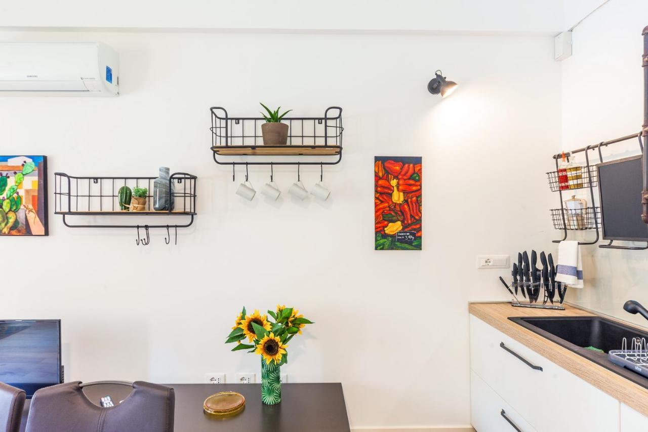 Vakalu-Piazza Duomo Charming Apartment Сиракузы Экстерьер фото